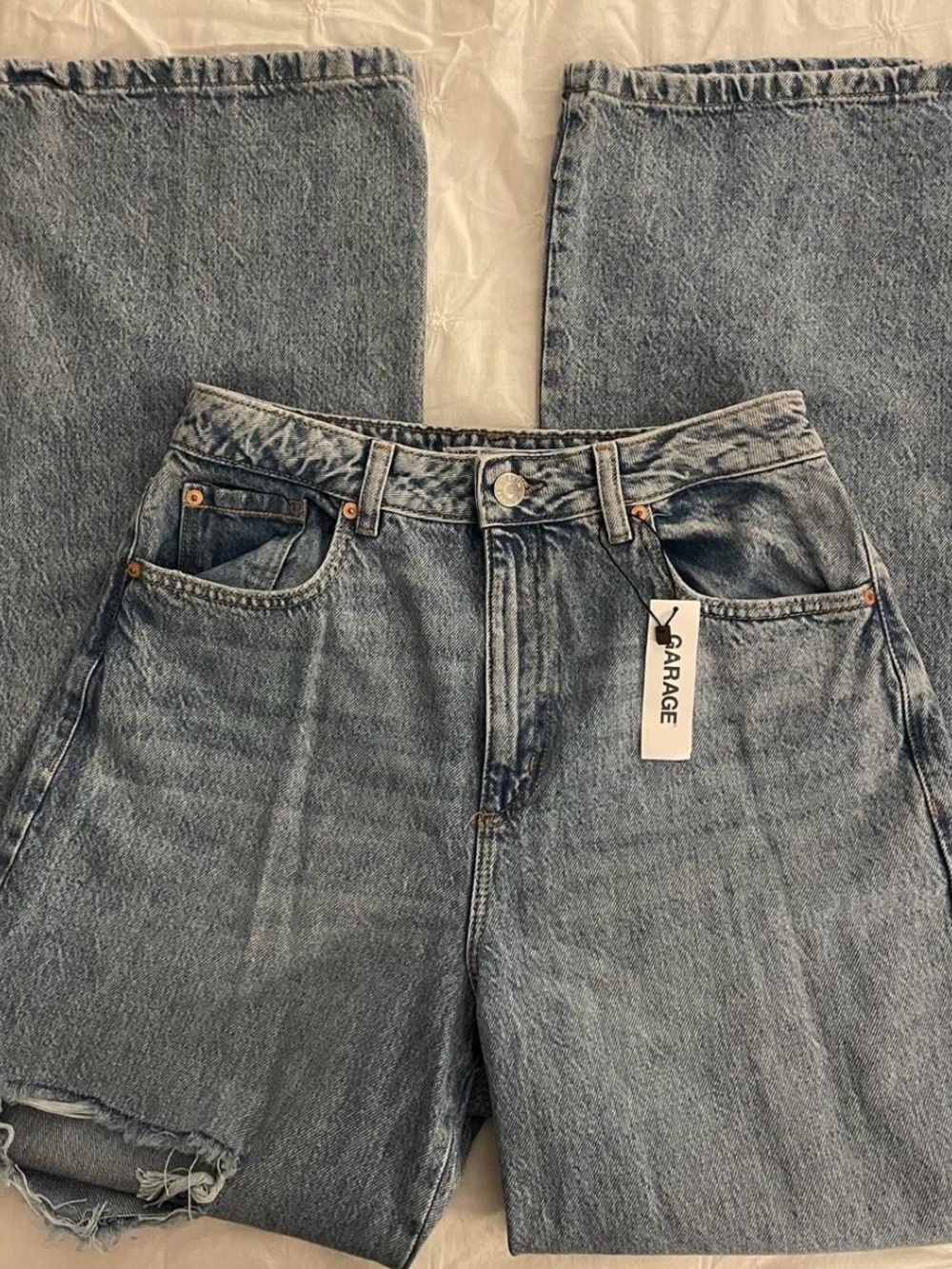 Garage Light Blue Vintage-Inspired Wide Leg Distressed Jeans